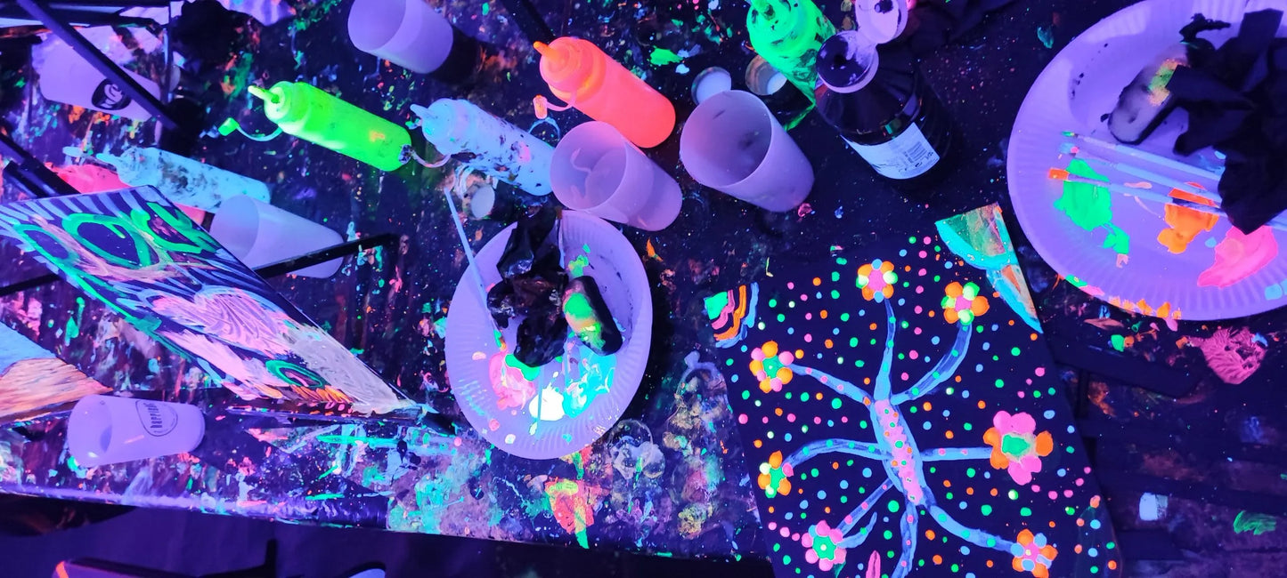 ATELIER FLUO 3 À 9 ANS